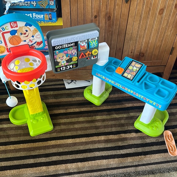 It’s in great shape my sons doesn’t play with it anymore - Picture 1 of 1